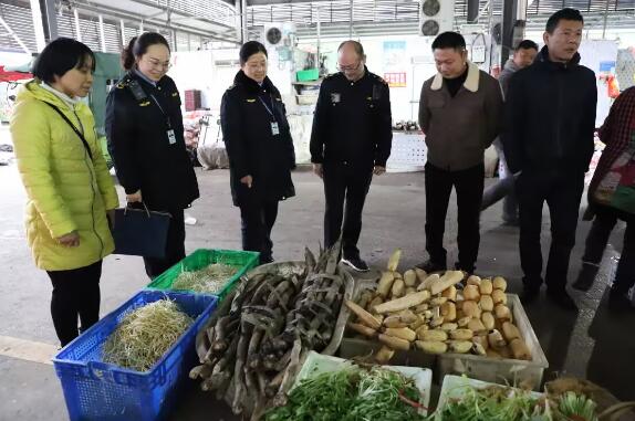 咸宁市咸安区市场监管局全力防范应对新一轮低温雨雪冰冻天气